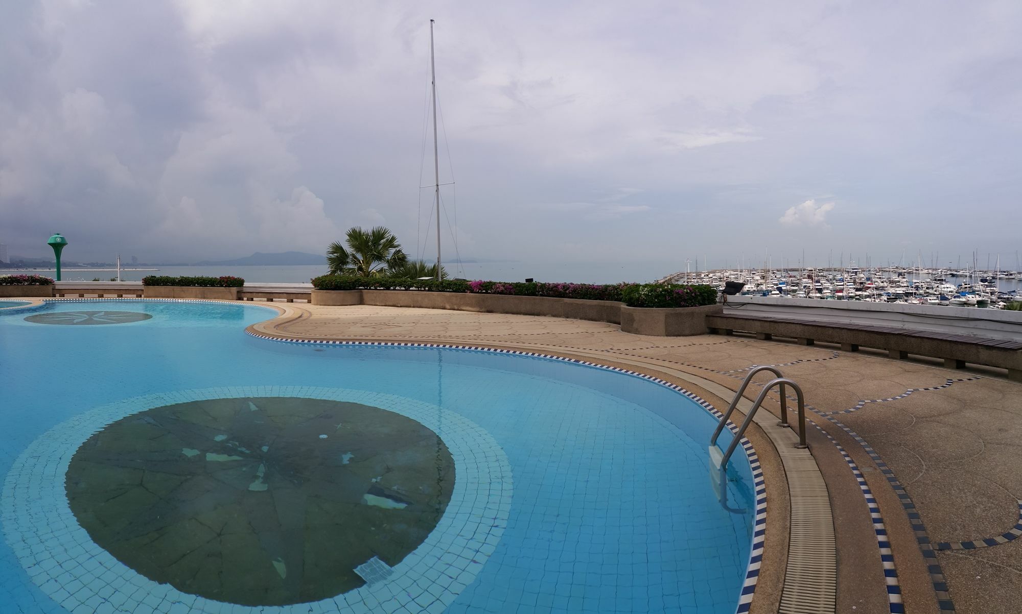 Ocean Marina Resort Pattaya Jomtien На Джомтьен Экстерьер фото